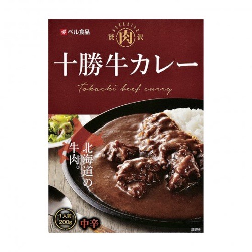 ベル食品から販売されている十勝牛カレーの商品写真。コメントには北海道の牛肉と書かれている